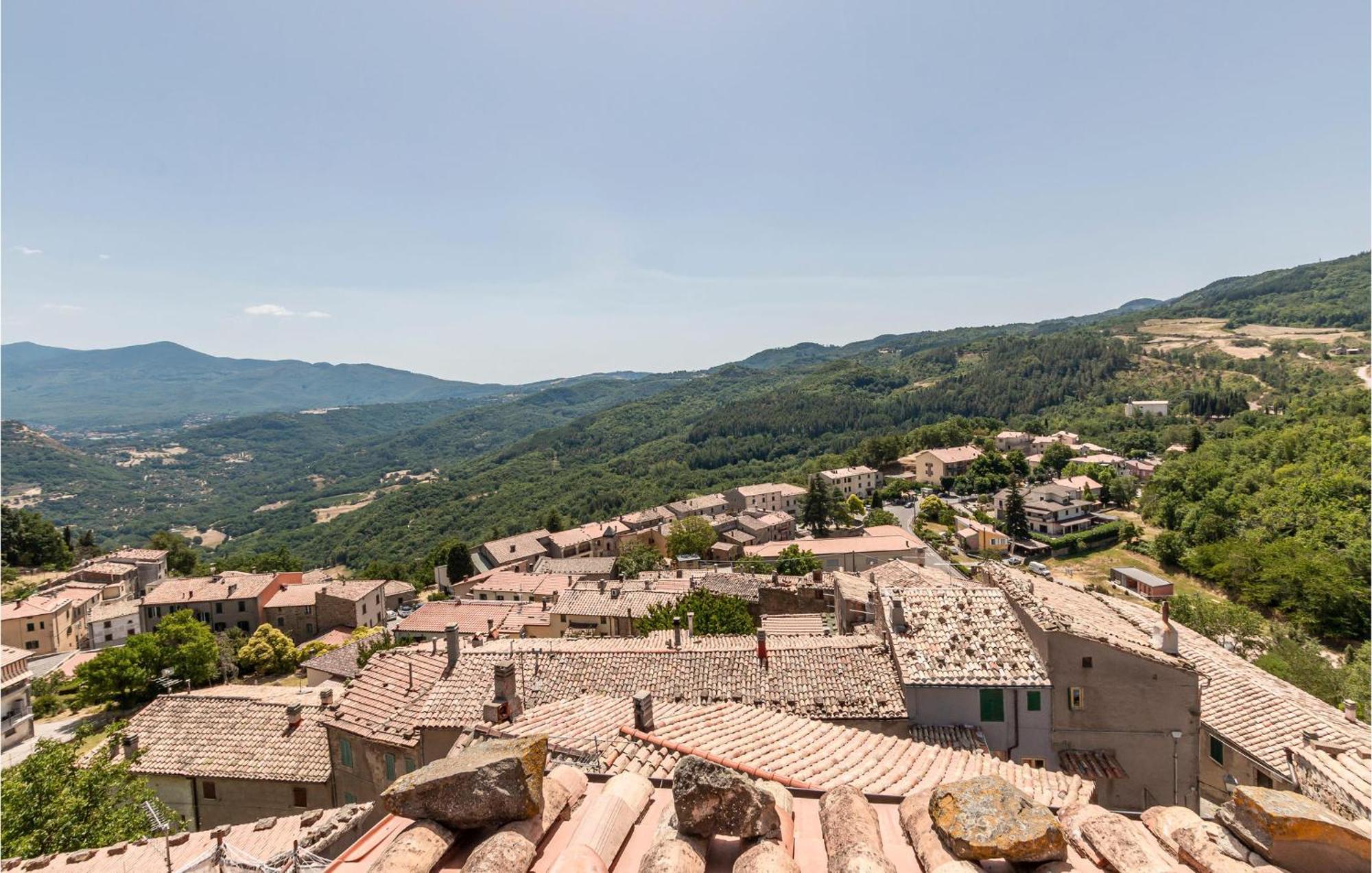 2 Bedroom Gorgeous Home In Monticello Amiata エクステリア 写真